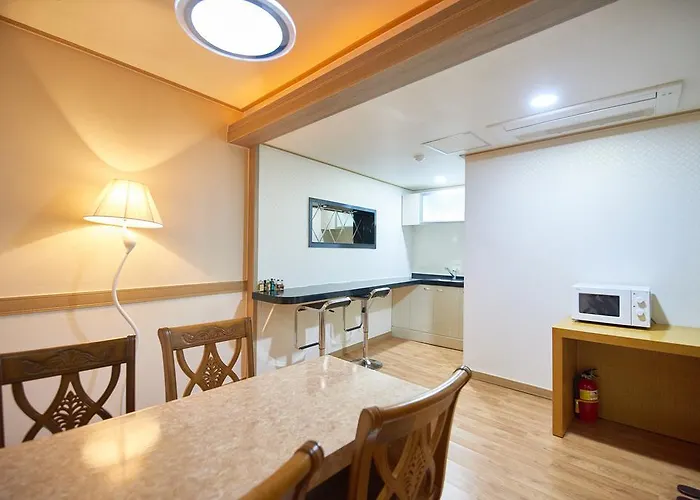 Hotel Shin Shin 4*